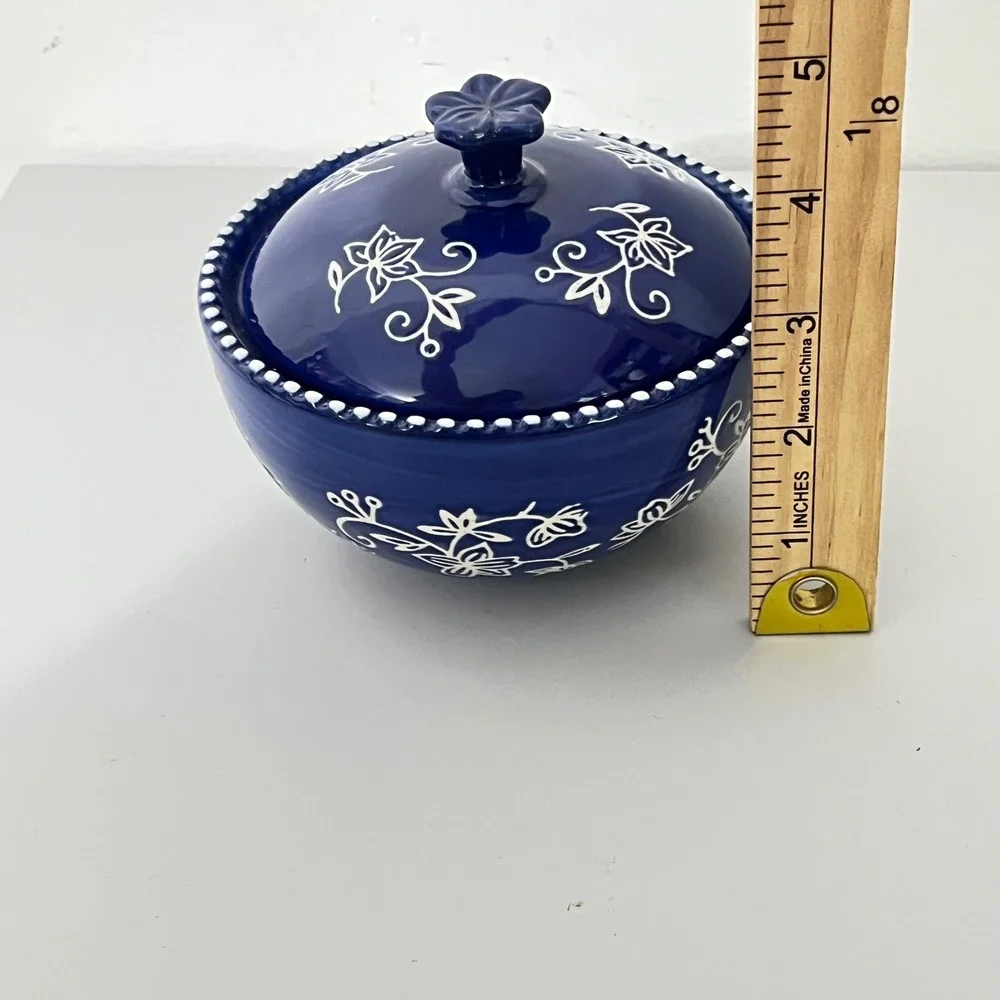 Unbranded ceramic sugar